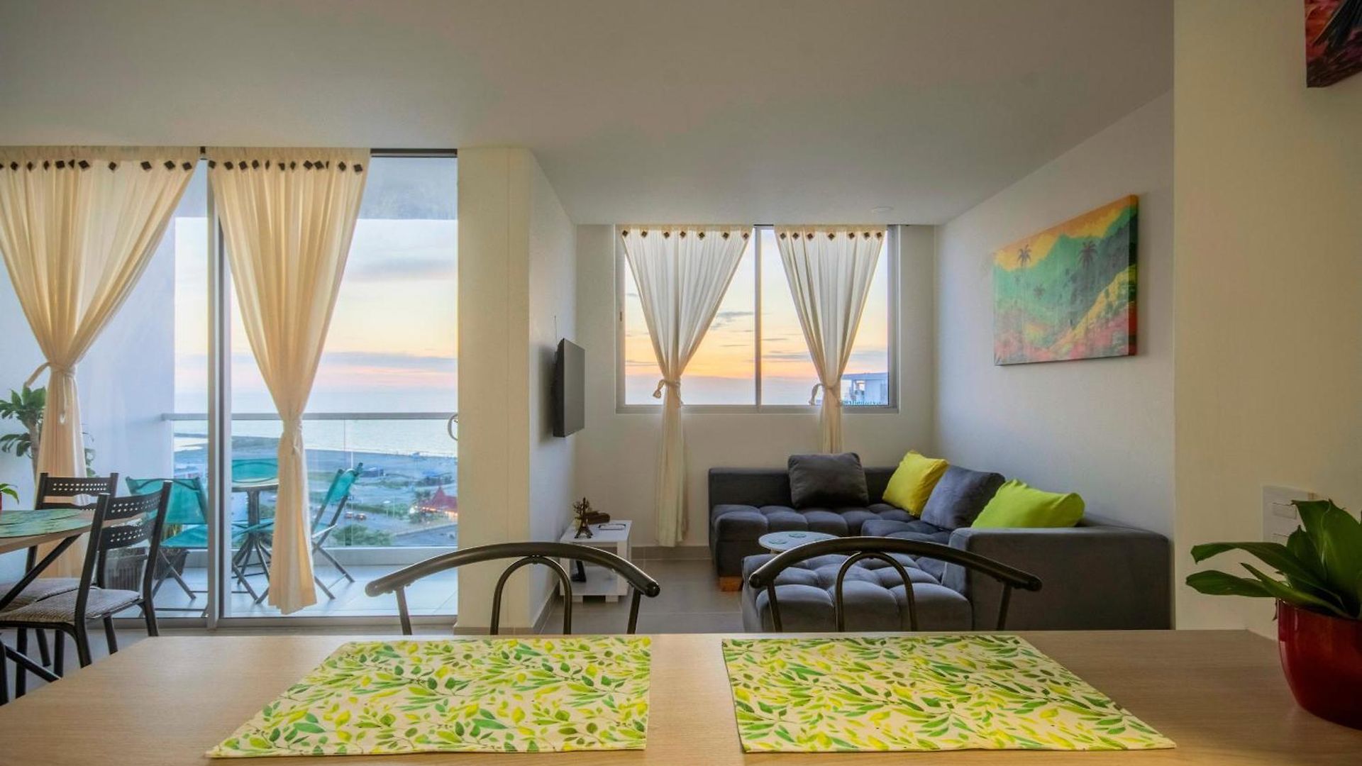 Apartment Exclusivo En Cielo Mar-playa Americas, Con Maravillosas Vistas Del Atardecer De