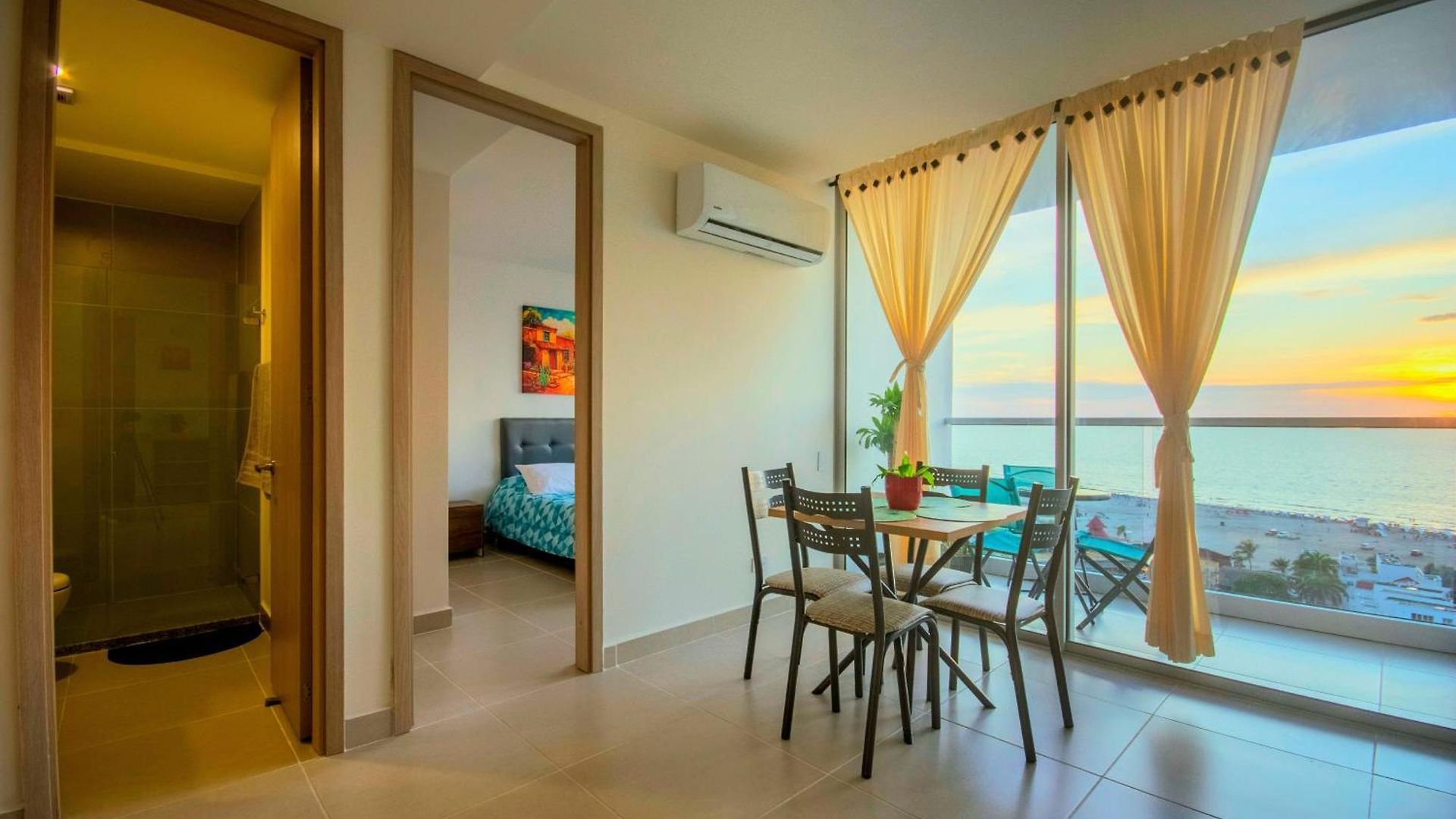 Exclusivo En Cielo Mar-playa Americas, Con Maravillosas Vistas Del Atardecer De Cartagena