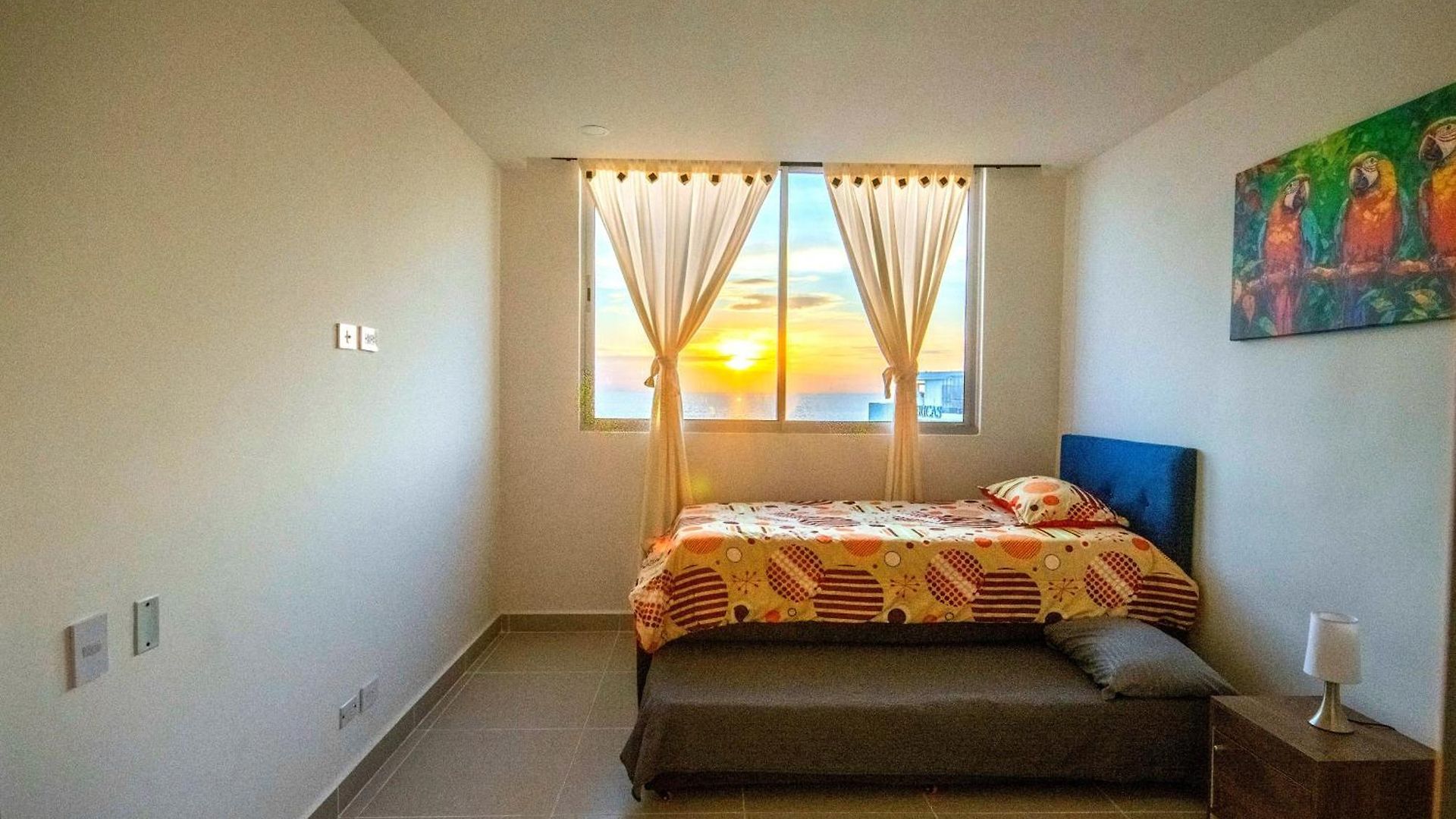 Apartment Exclusivo En Cielo Mar-playa Americas, Con Maravillosas Vistas Del Atardecer De *