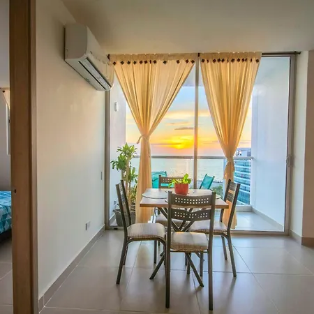 Exclusivo En Cielo Mar-playa Americas, Con Maravillosas Vistas Del Atardecer De Apartment Cartagena