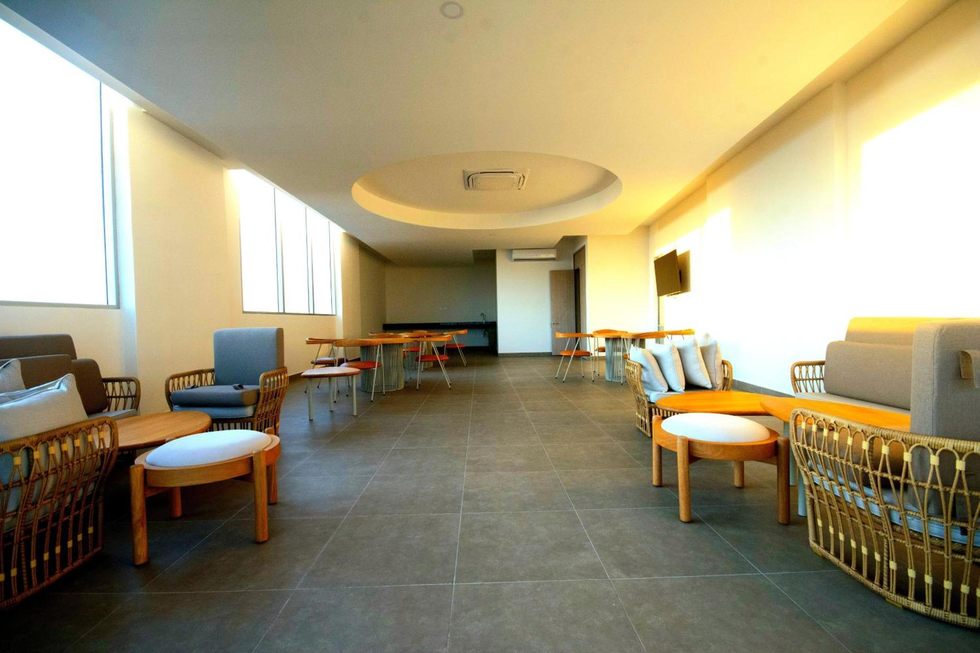 Apartamento Exclusivo En Cielo Mar-playa Americas, Con Maravillosas Vistas Del Atardecer De *