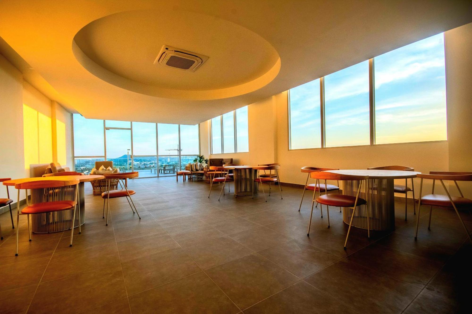Exclusivo En Cielo Mar-playa Americas, Con Maravillosas Vistas Del Atardecer De Cartagena